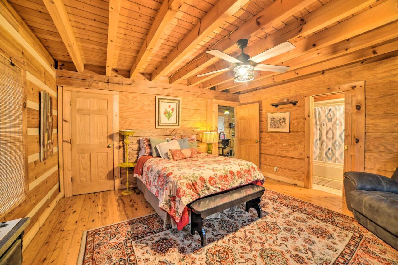 Quiet, Woodsy Retreat Deck And Kentucky Lake Access New Concord Eksteriør billede