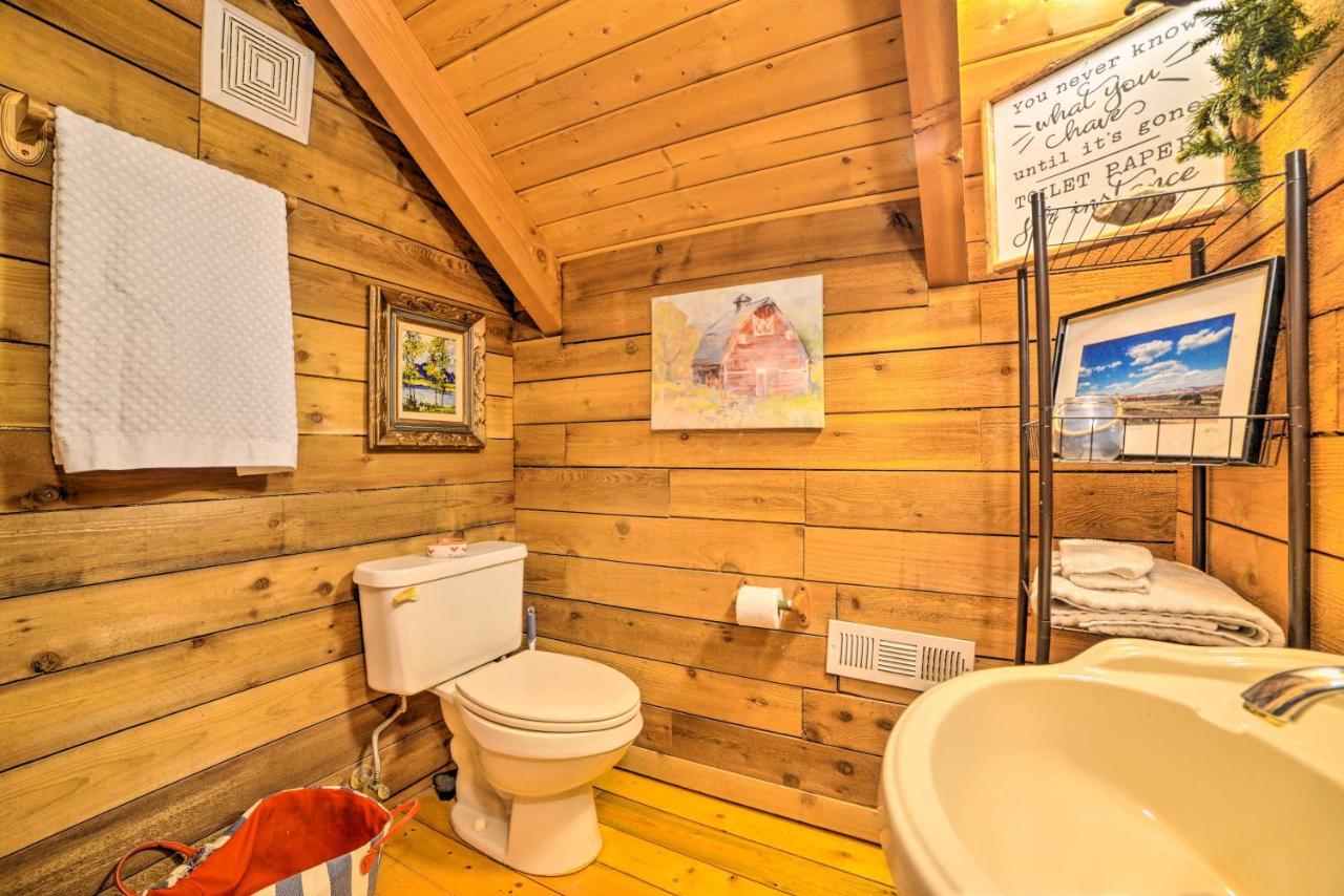 Quiet, Woodsy Retreat Deck And Kentucky Lake Access New Concord Eksteriør billede